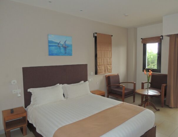 double-room-plumeria-hotel-antsirabe